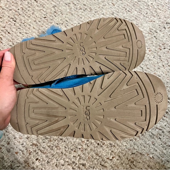 Ugg boot, blue, size 6 - Picture 11 of 13